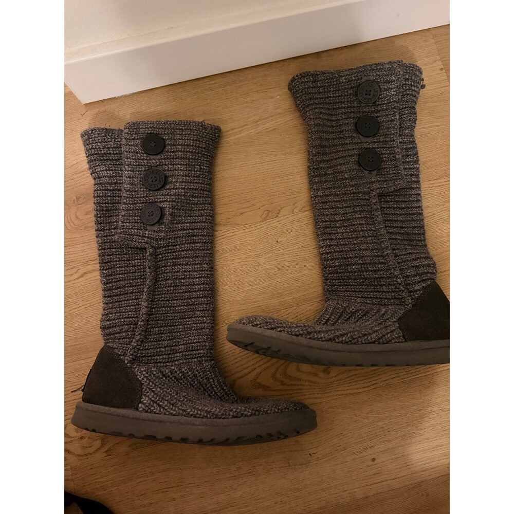UGG Classic Cardy Boots Charcoal Size 9